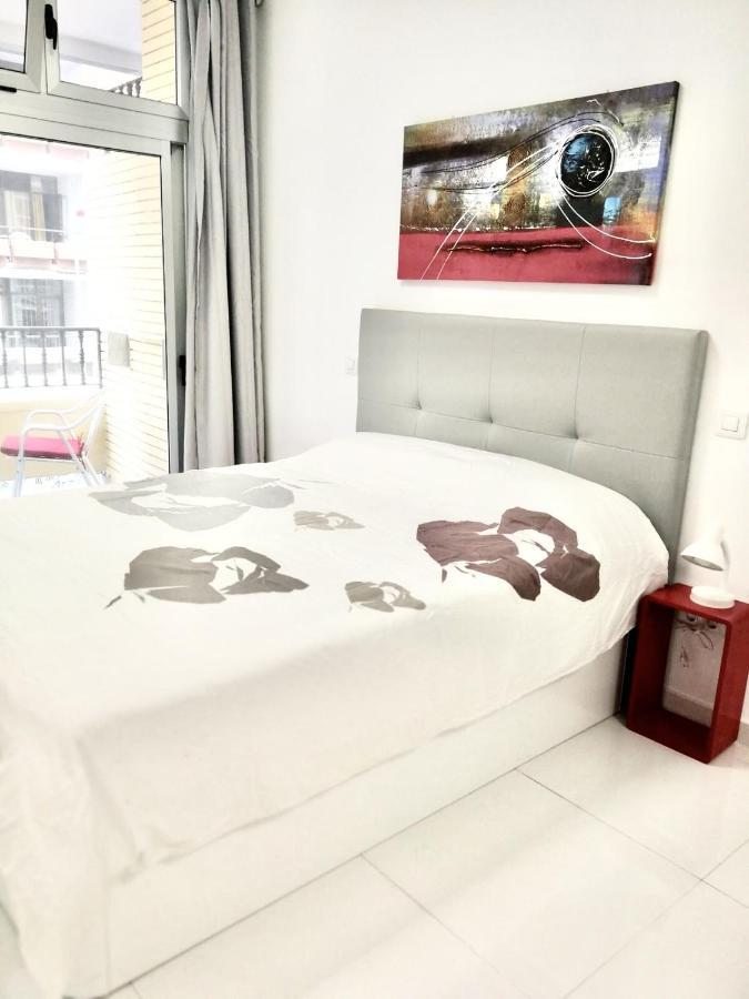 Homeforguest Listen To The Waves By Las Canteras Las Palmas de Gran Canaria Exterior photo